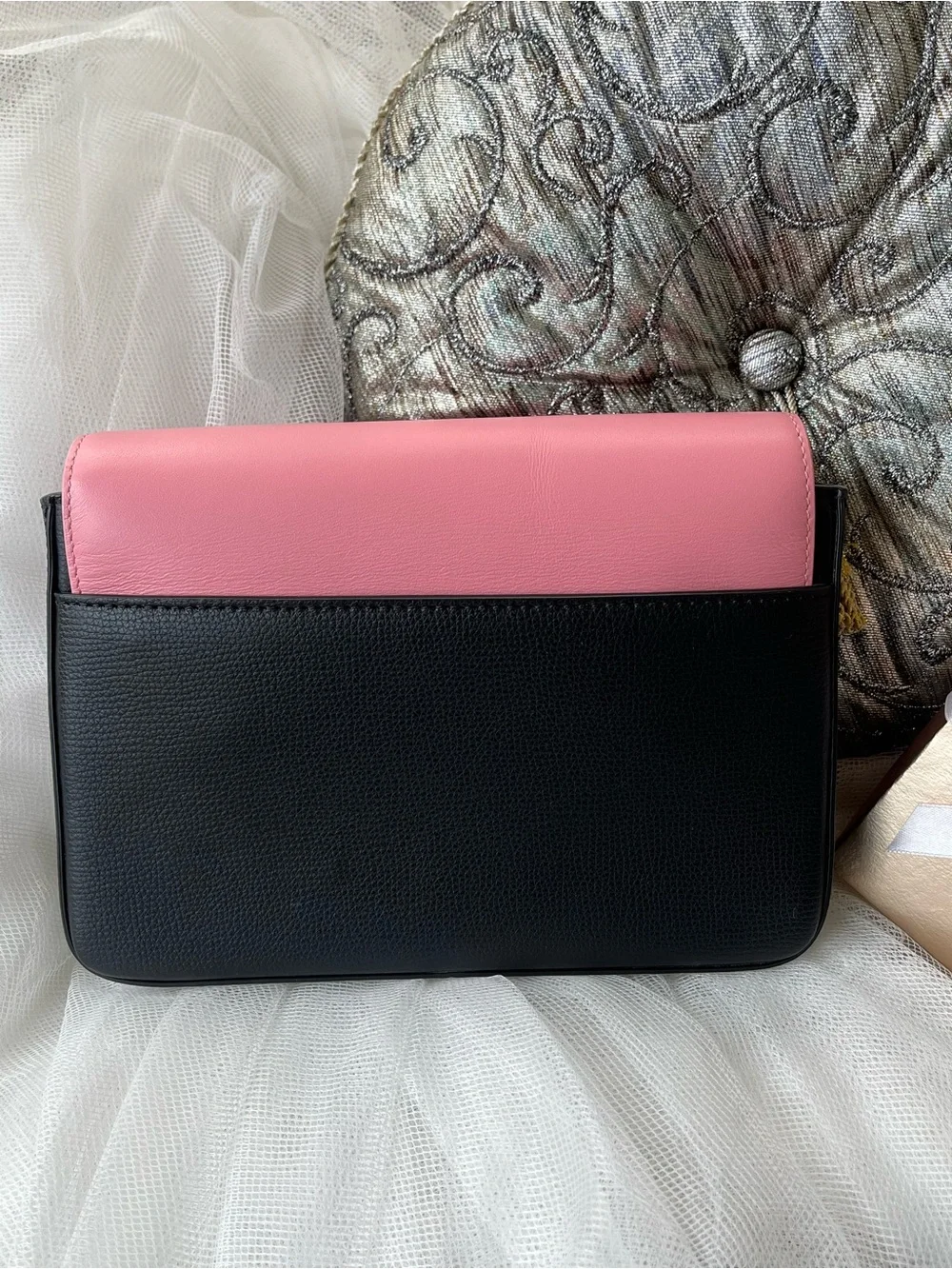 Kate Spade ♠️ Mod Dog 3D Pink/Black Crossbody, EUC 🩷🐶🖤